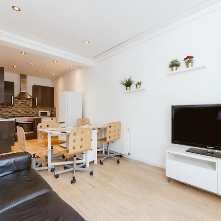 Mile End Double Rooms 27 Guest House London Exteriör bild